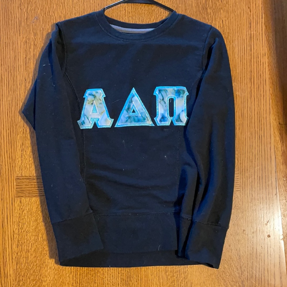 Alpha Delta Pi Sweatshirt w. Blue Marble Letters & Contrast Stitching